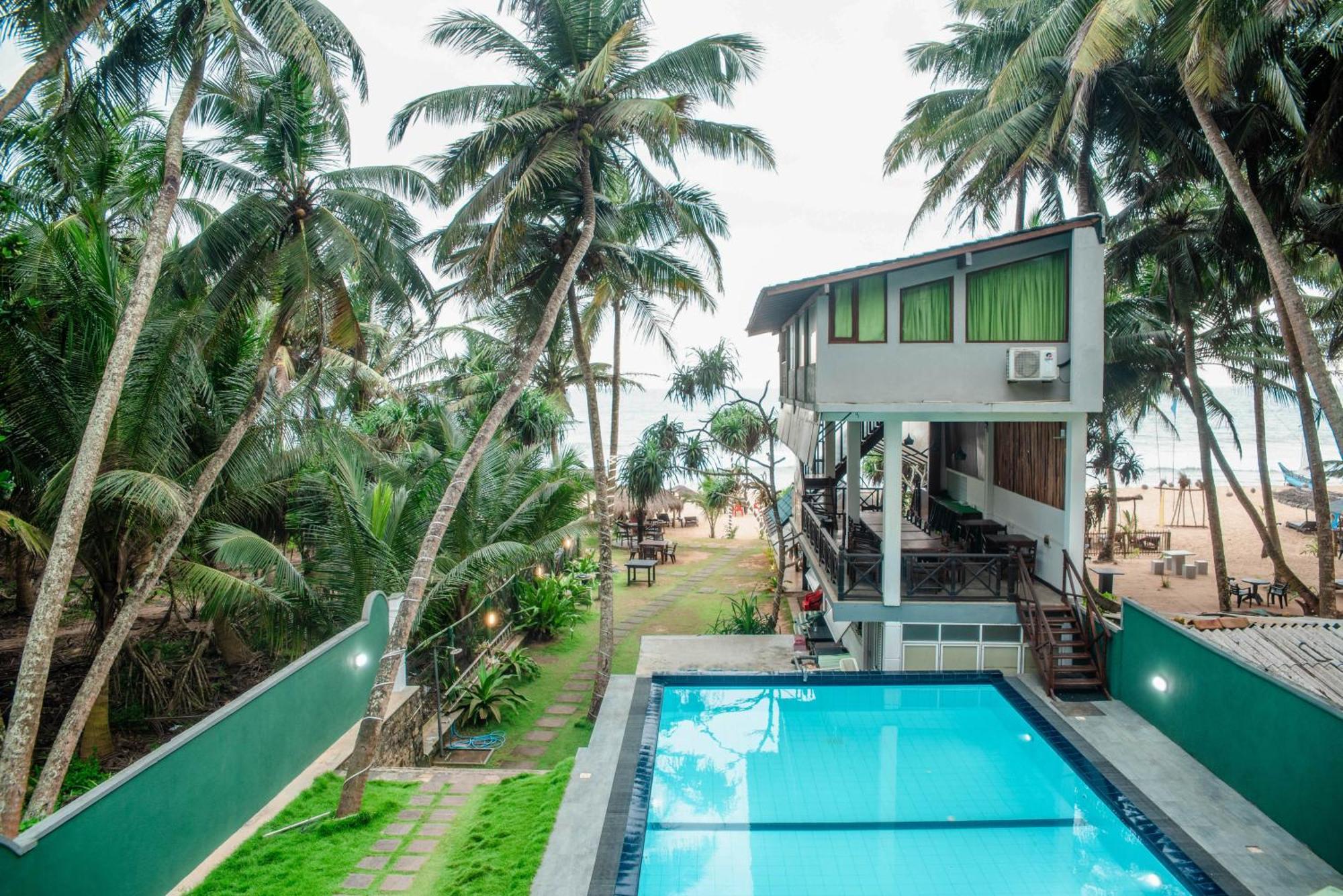Hotel Sea Trails Bentota Exterior foto